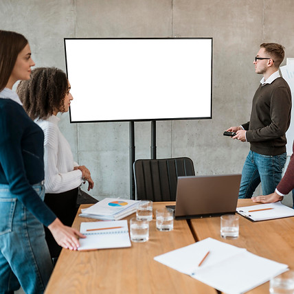 people-meeting-showing-presentation.jpg